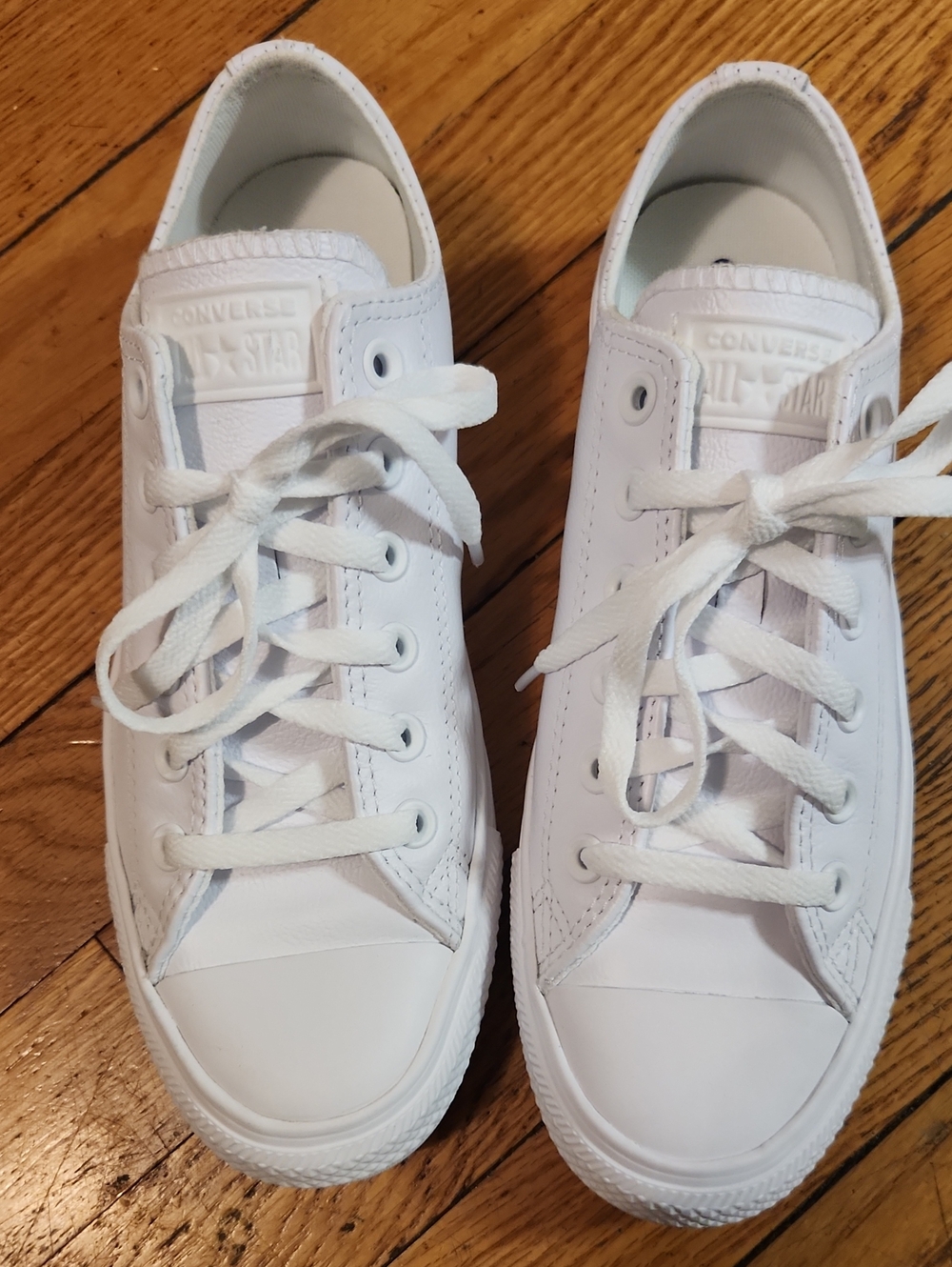 Converse  White Low Top Sneakers